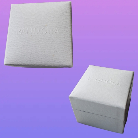 Pandora Open Heart Stud Earrings - Picture 7 of 7